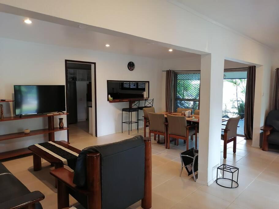 Private Nasoso 4 Bedroom House Nadi Exterior foto