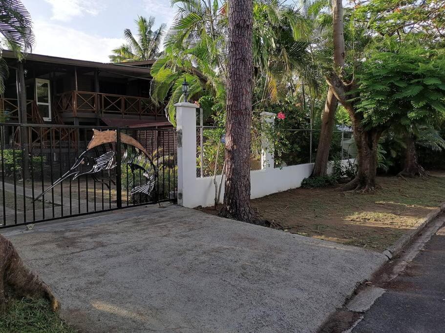 Private Nasoso 4 Bedroom House Nadi Exterior foto